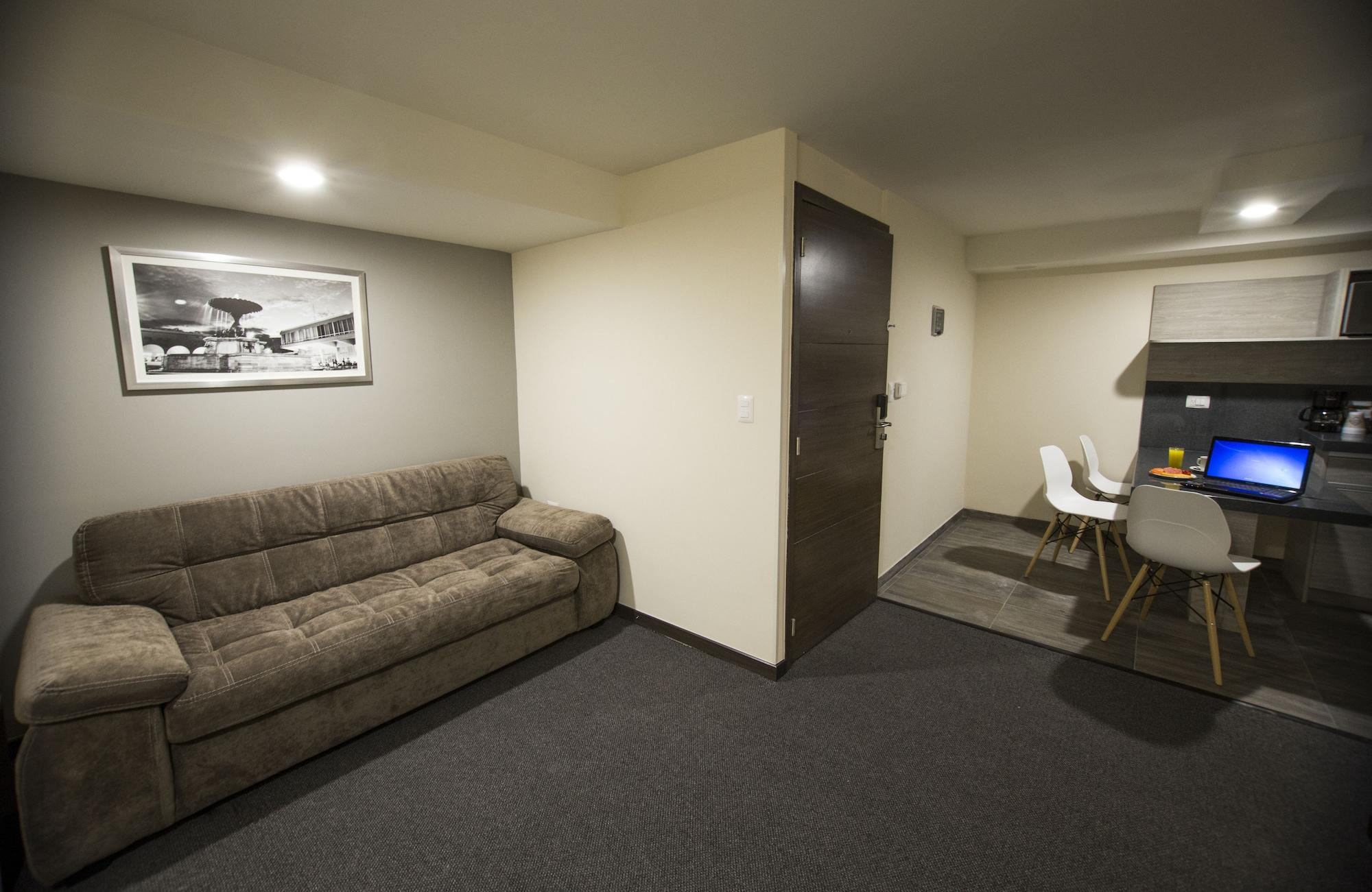 Kasa Hotel & Suites Irapuato Exteriér fotografie